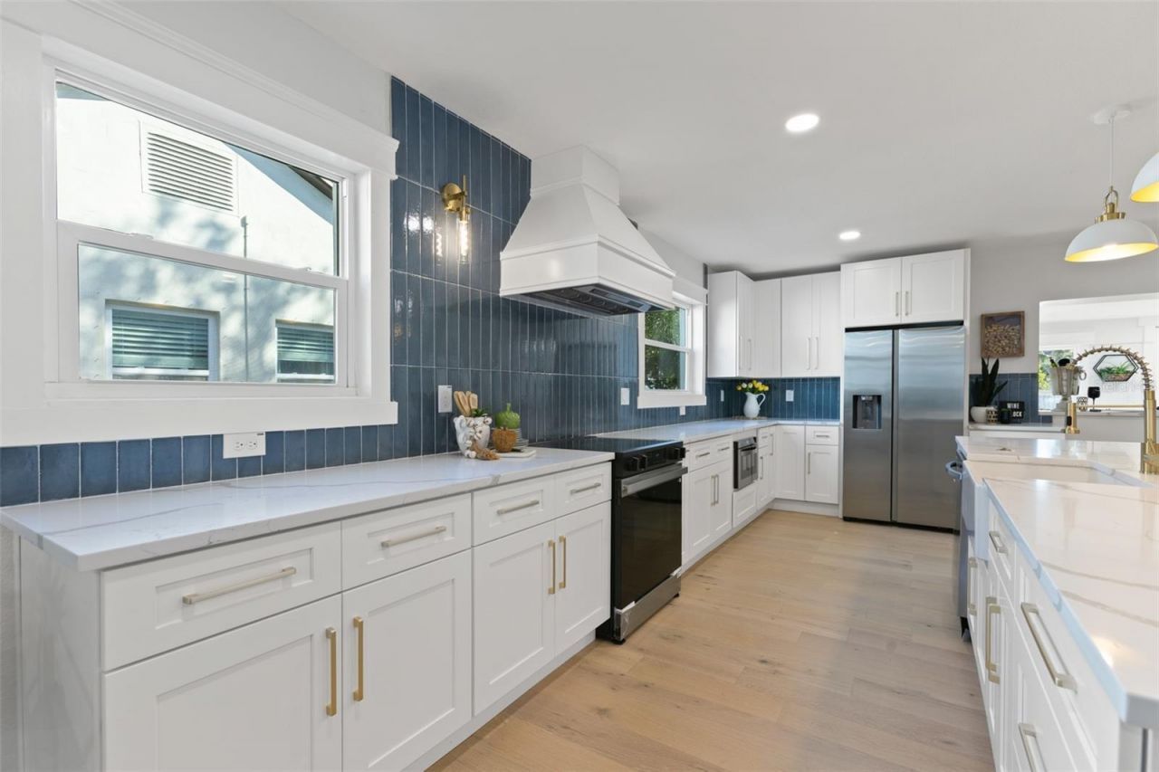 1610 15th Street N, Saint Petersburg, FL 33704 Photo