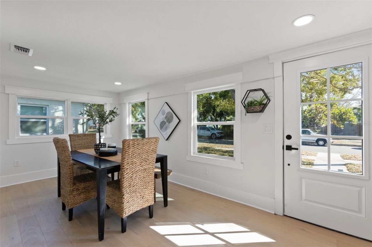 1610 15th Street N, Saint Petersburg, FL 33704 Photo