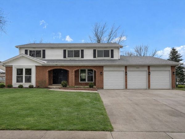 168 FARMGATE Drive, Schaumburg, IL 60193