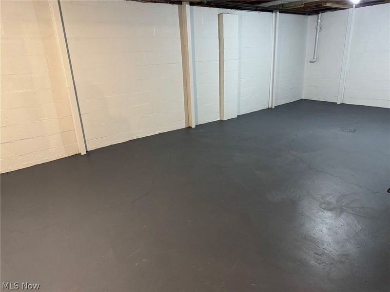 1924 Westwood Drive NW, Warren, OH 44485 Photo 14