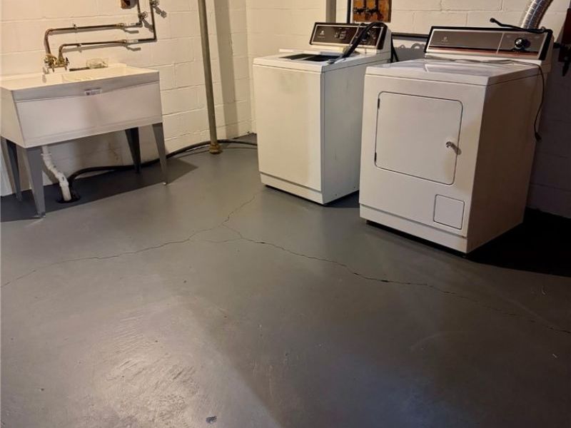 1924 Westwood Drive NW, Warren, OH 44485 Photo 15