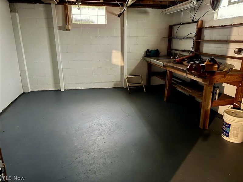 1924 Westwood Drive NW, Warren, OH 44485 Photo 16