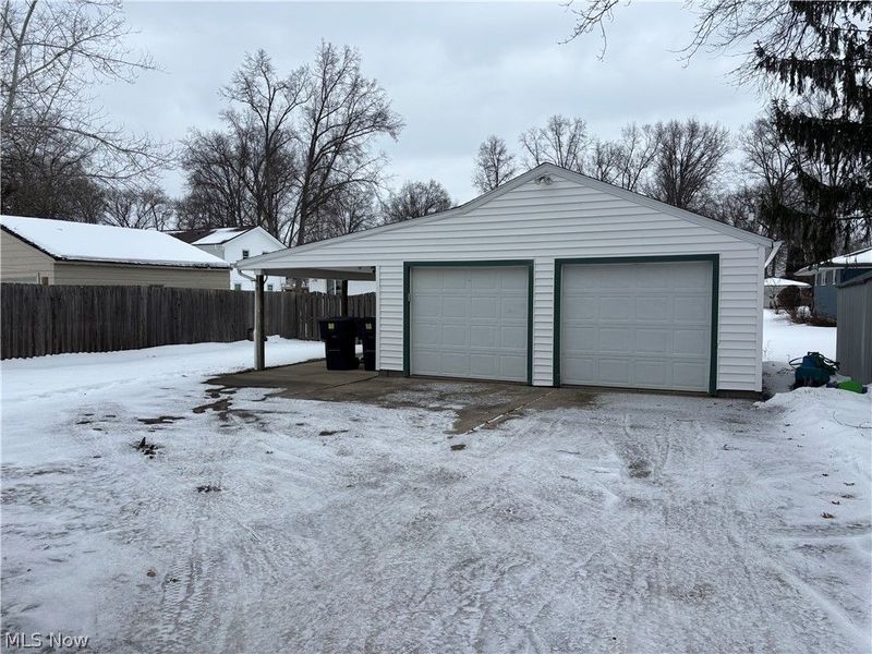 1924 Westwood Drive NW, Warren, OH 44485 Photo 2