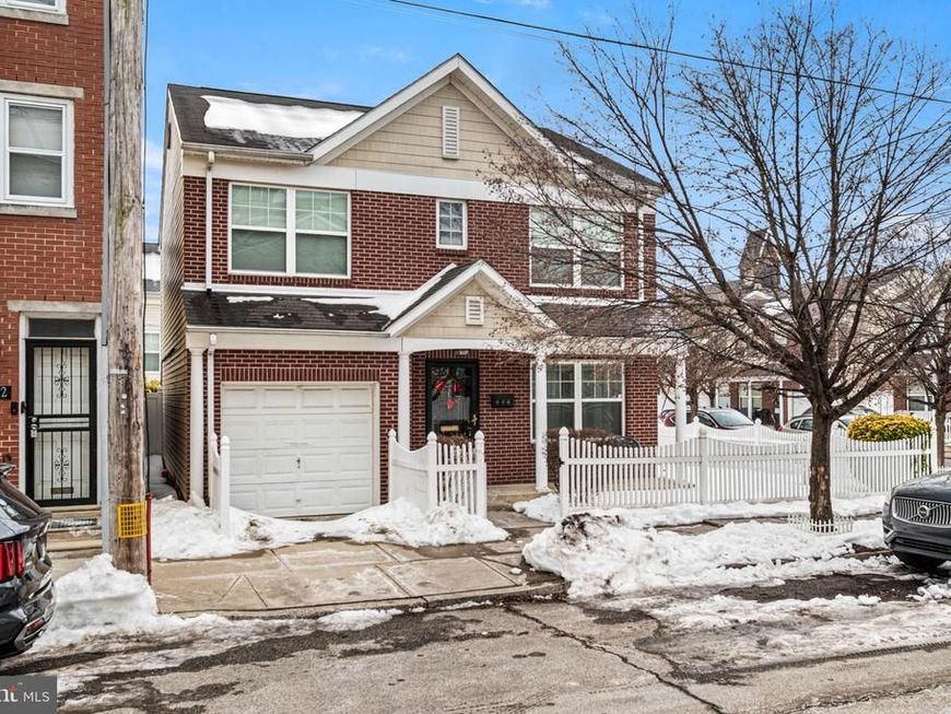 444 S Manton Street, Philadelphia, PA 19147 Main Photo