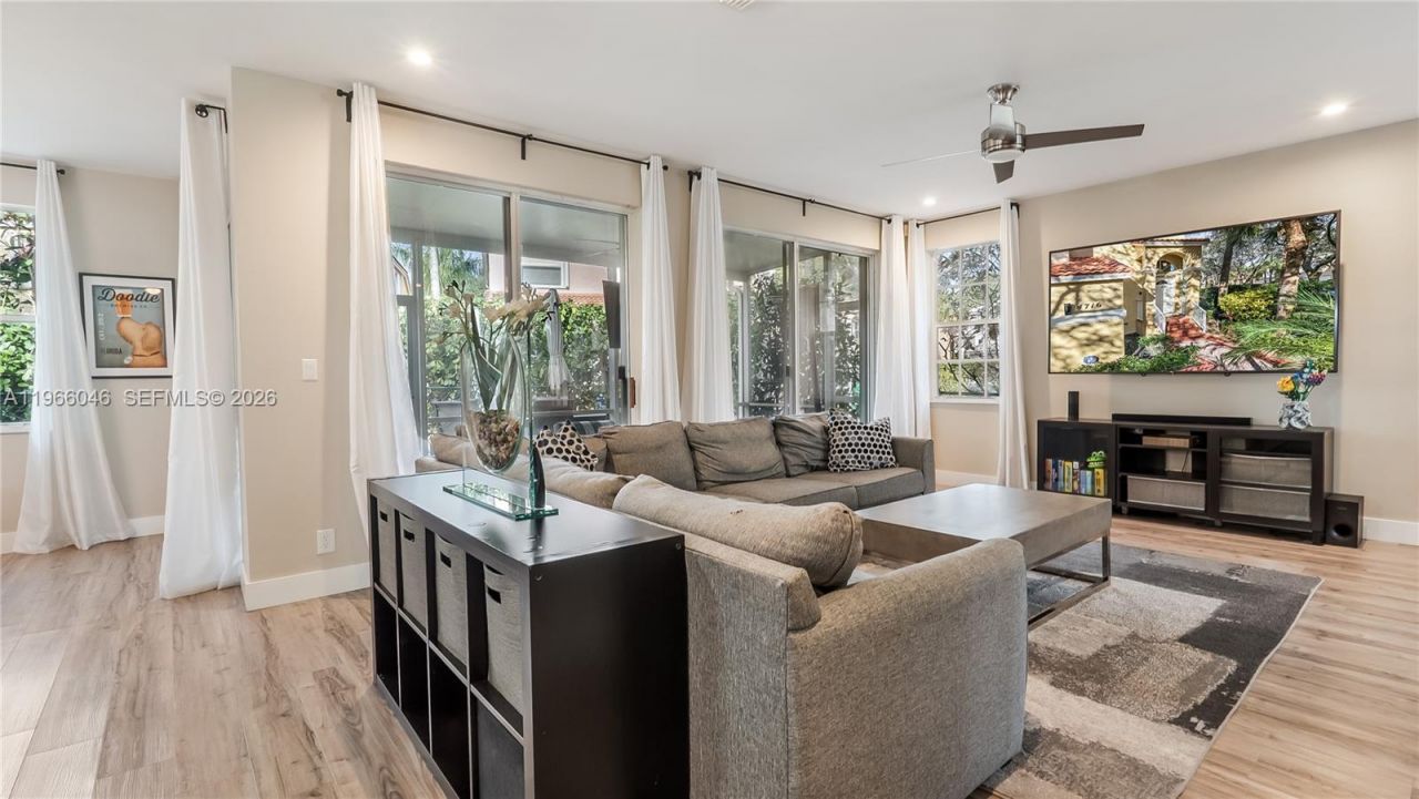 4716 NW 114th Dr, Coral Springs, FL 33076 Photo