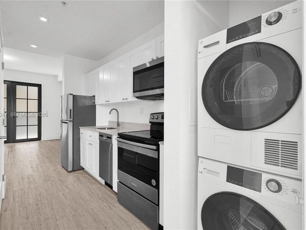 4100 SW 64th Ave , Unit 211, Davie, FL 33314