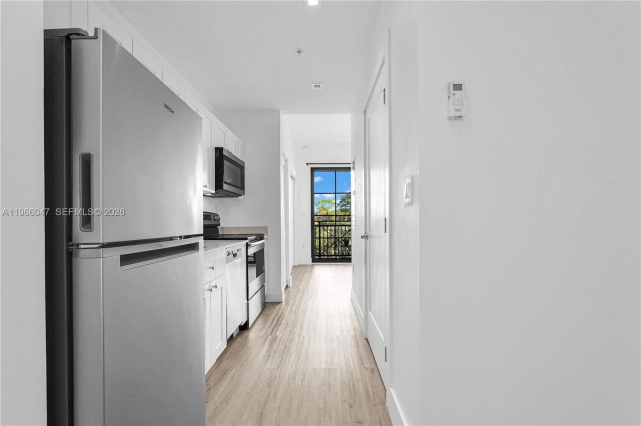 4100 SW 64th Ave , Unit 211, Davie, FL 33314 Photo