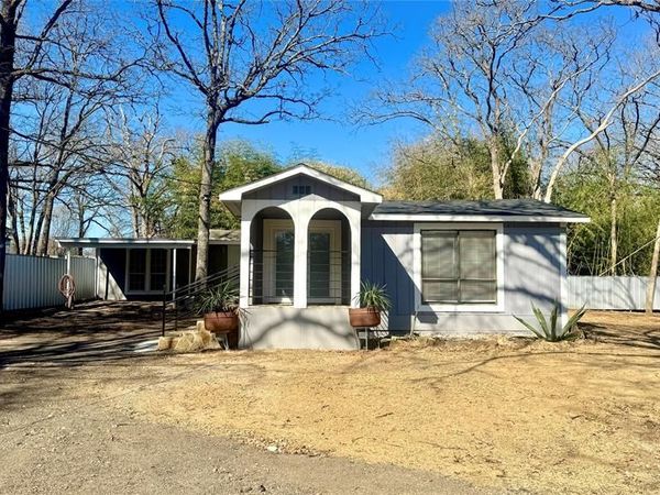 2618 Lakewood Drive, Wills Point, TX 75169