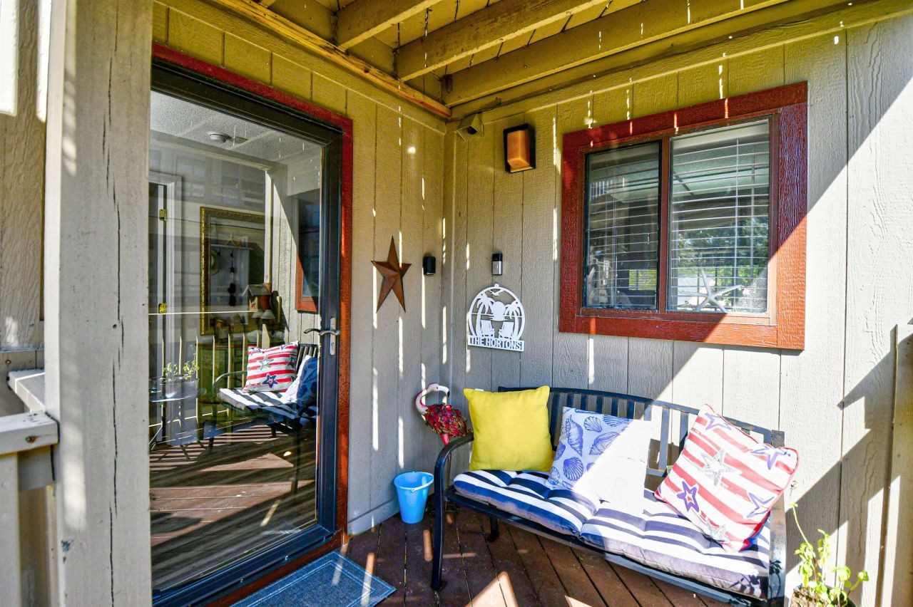 501 Maison Dr.  Photo 6