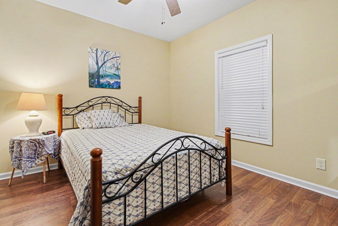 4104 Pinehurst Circle Photo 17