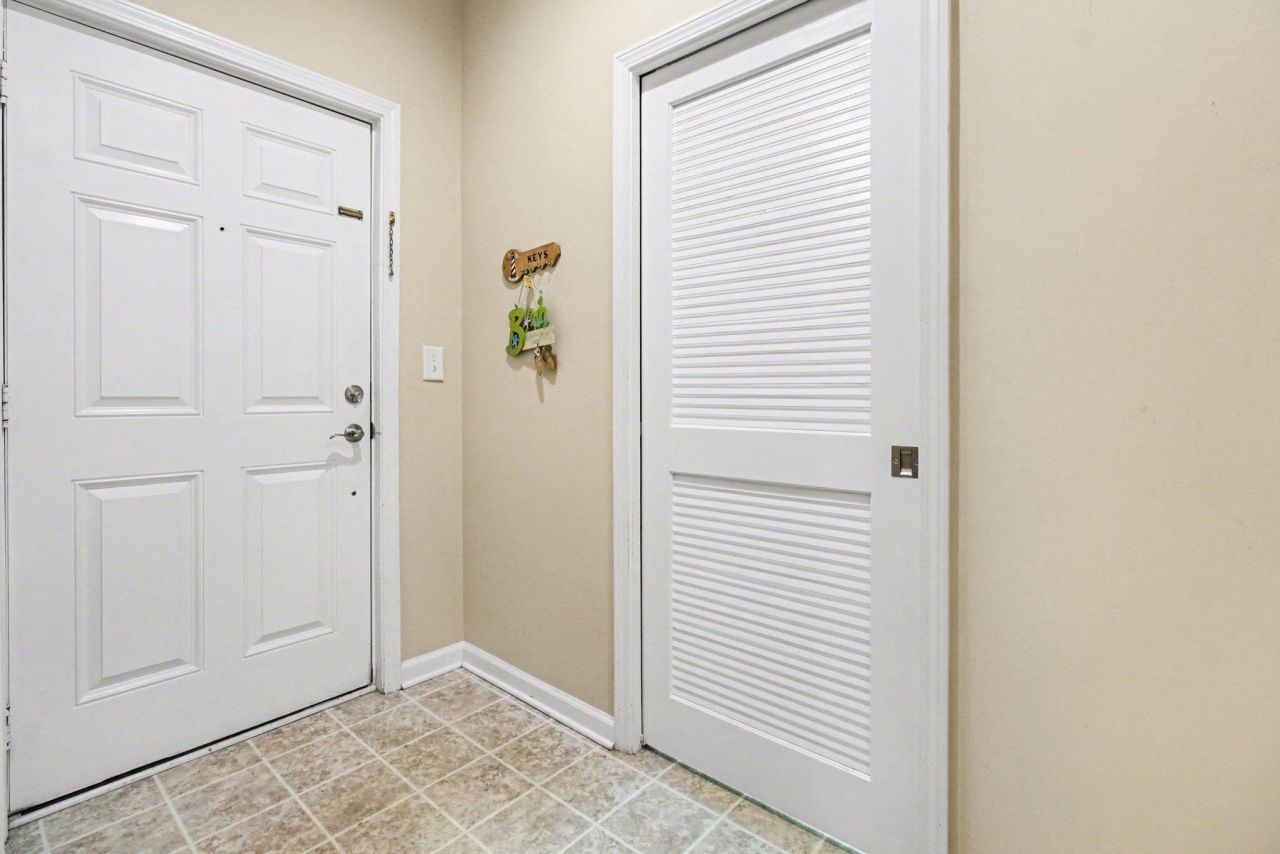 4104 Pinehurst Circle Photo 20