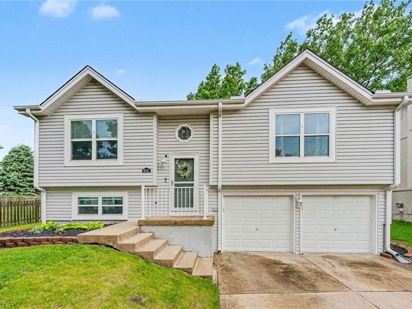 8531 NE 110th Terrace, Kansas City, MO 64157