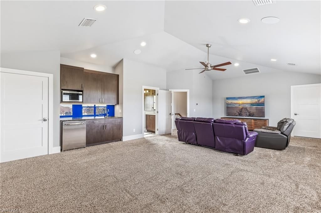 16351 Shenandoah Cir, Fort Myers, FL 33908 Photo
