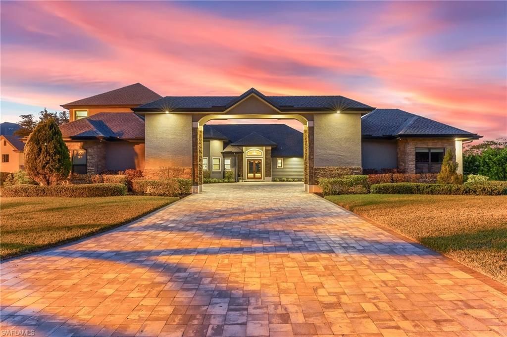 16351 Shenandoah Cir, Fort Myers, FL 33908 Photo