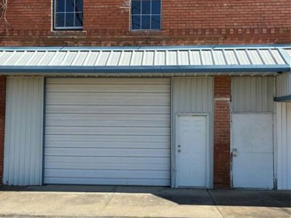 204 N Main Street, Ector, TX 75439