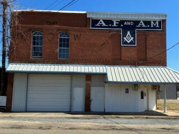 204 N Main Street, Ector, TX 75439
