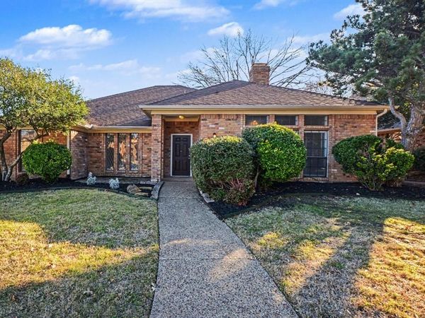 3400 Sailmaker Lane, Plano, TX 75023