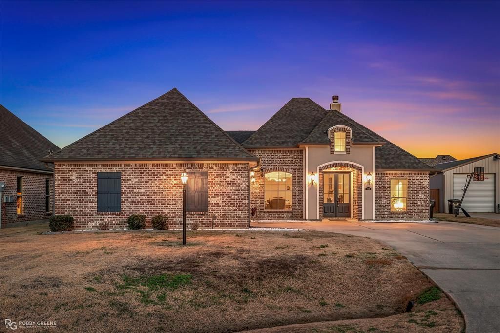 4425 Ellis Court, Benton, LA 71006 Main Photo