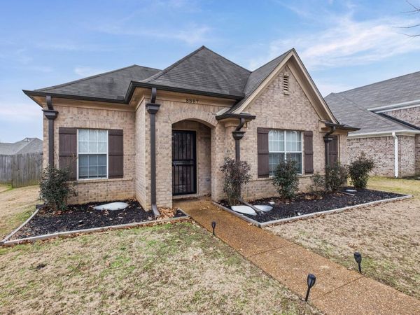 8887 MACON RD, Memphis, TN 38018