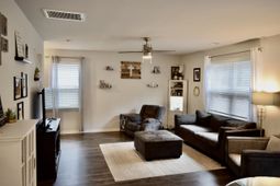 372 Emery Oak Dr. photo 4