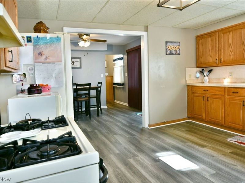 1875 Lucretia Drive, Girard, OH 44420 Photo 10