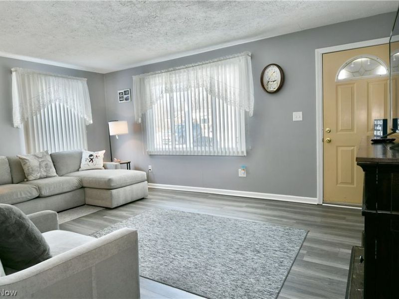 1875 Lucretia Drive, Girard, OH 44420 Photo 23