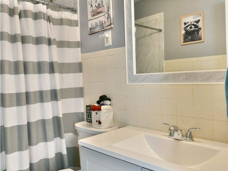 1875 Lucretia Drive, Girard, OH 44420 Photo 27