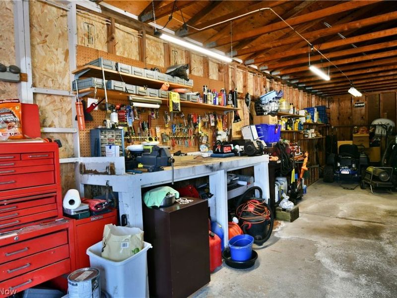 1875 Lucretia Drive, Girard, OH 44420 Photo 44