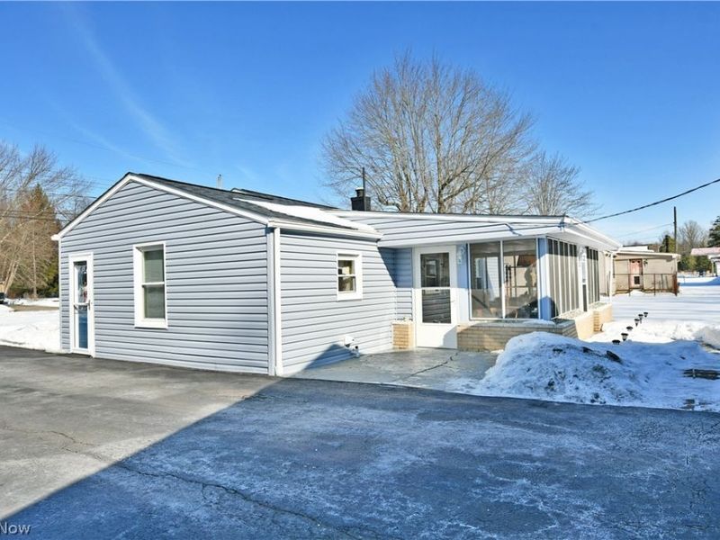 1875 Lucretia Drive, Girard, OH 44420 Photo 5