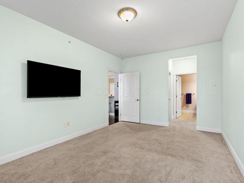 925 Ingleside Avenue, Unit 213, Columbus, OH 43215 Photo 11