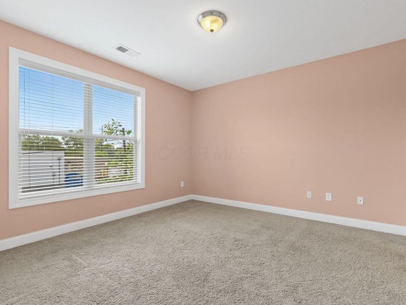 925 Ingleside Avenue, Unit 213, Columbus, OH 43215 Photo 16