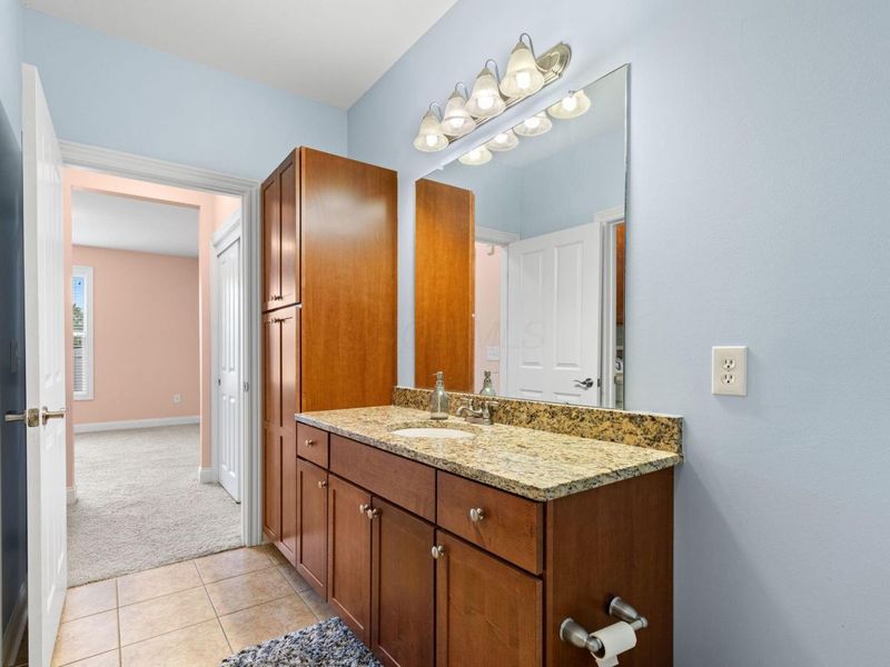 925 Ingleside Avenue, Unit 213, Columbus, OH 43215 Photo 19