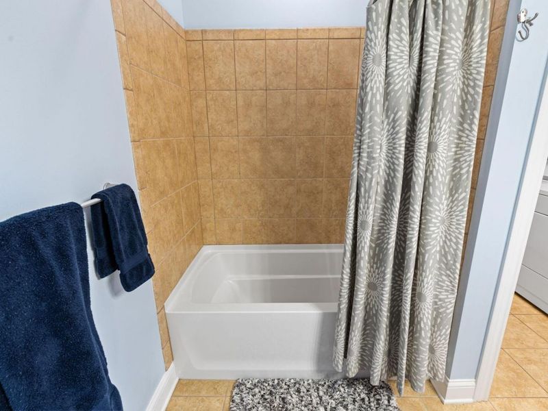 925 Ingleside Avenue, Unit 213, Columbus, OH 43215 Photo 21