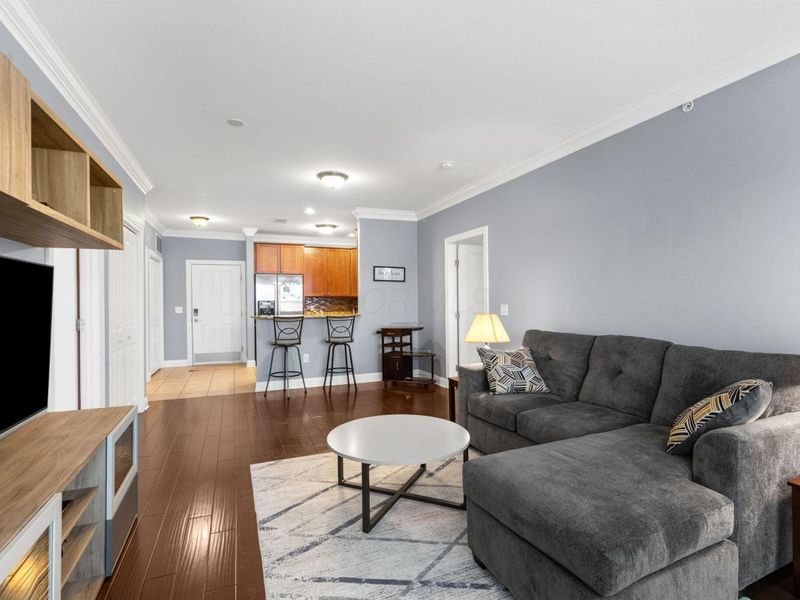 925 Ingleside Avenue, Unit 213, Columbus, OH 43215 Photo 6