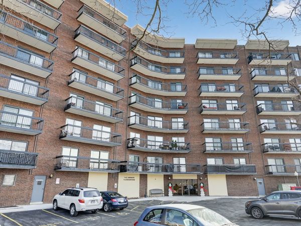 711 S River Road, Unit 617, Des Plaines, IL 60016