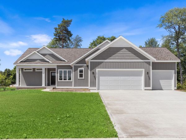 10711 Greyhound Avenue, Allendale, MI 49401