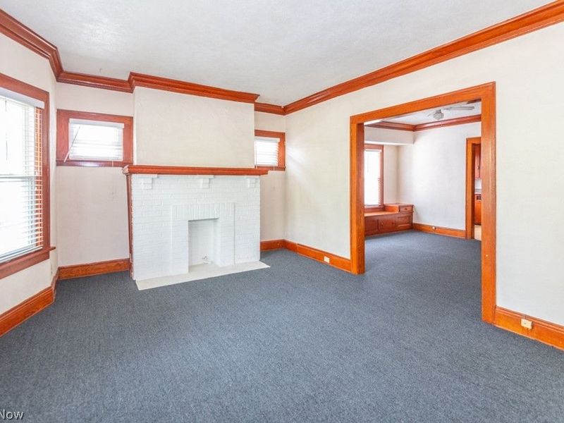 917 Helmsdale Road, Cleveland Heights, OH 44112 Photo 5