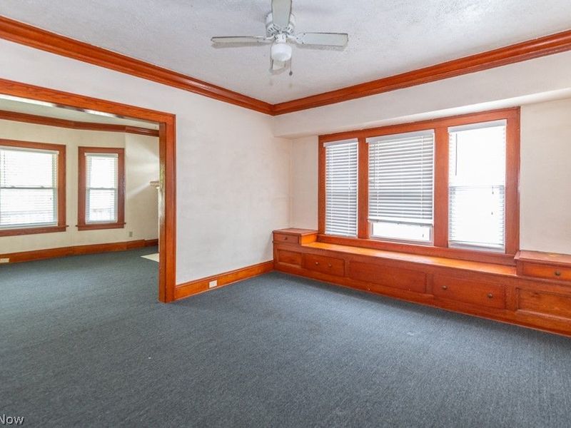 917 Helmsdale Road, Cleveland Heights, OH 44112 Photo 7