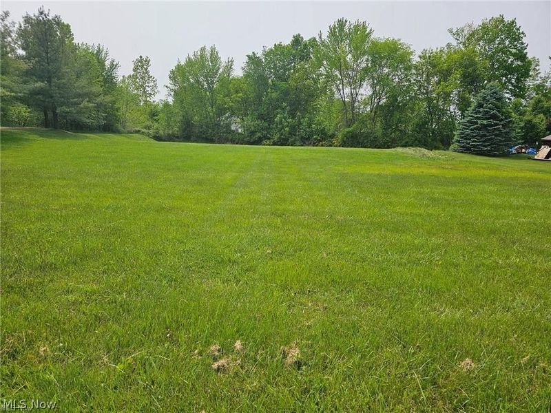 7 Tami Court, Cortland, OH 44410 Photo 3