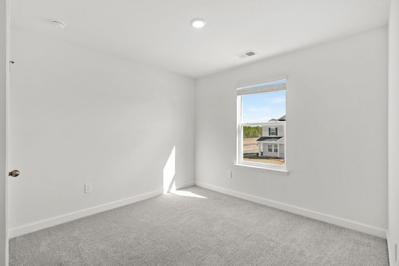 8239 Essence Dr. Photo 20