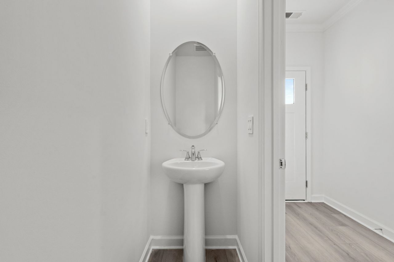 8239 Essence Dr. Photo 26