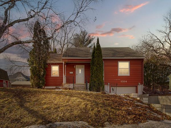 1314 N Cedar Avenue, Owatonna, MN 55060