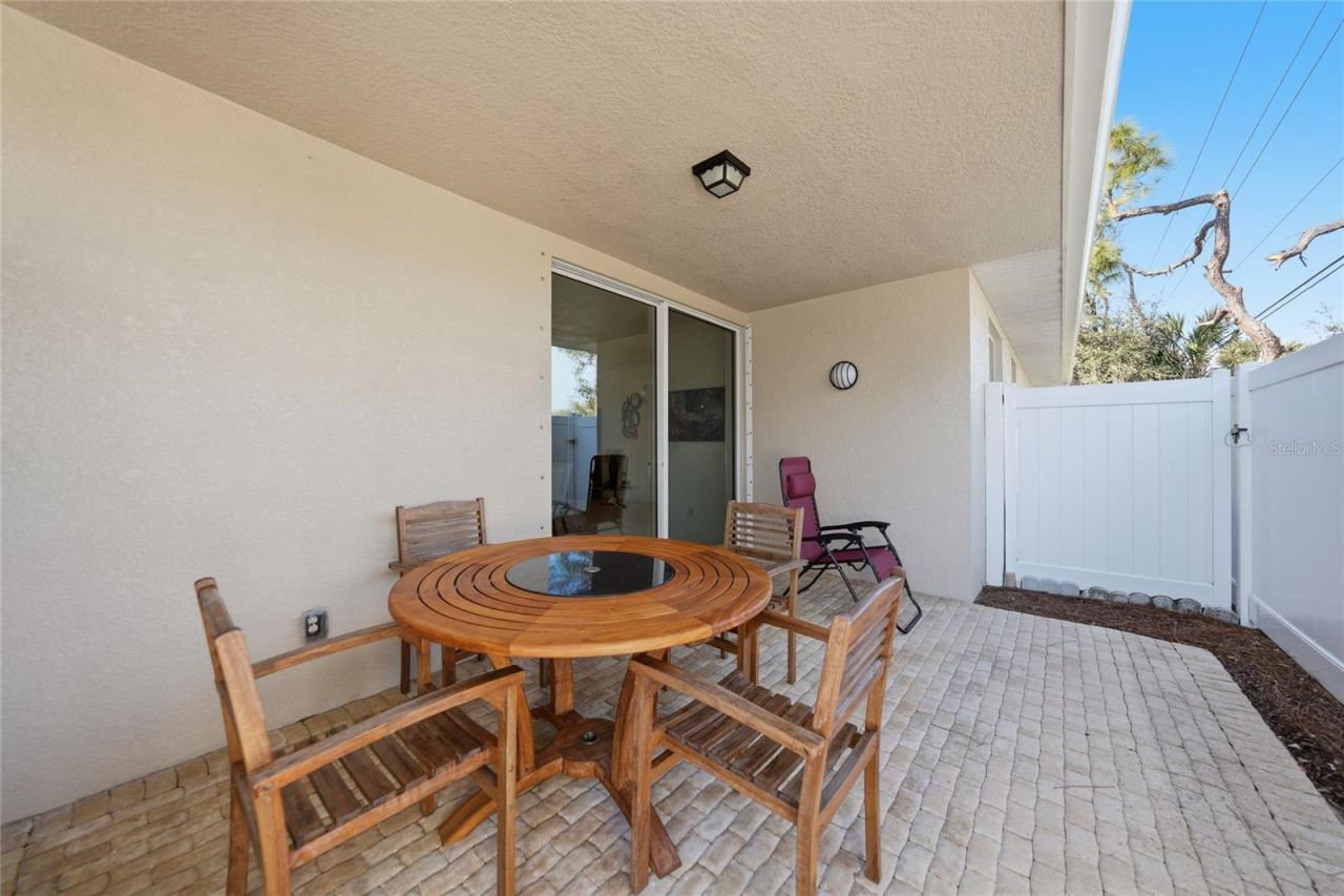 28103 Pablo Picasso Drive, Englewood, FL 34223 Photo