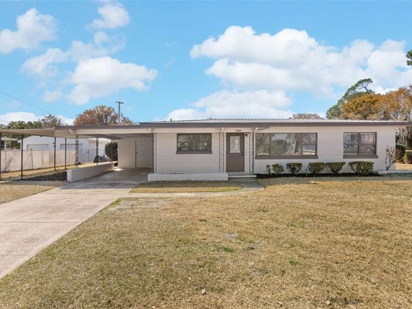 1568 S LAKE SHIPP DRIVE, WINTER HAVEN, FL 33880