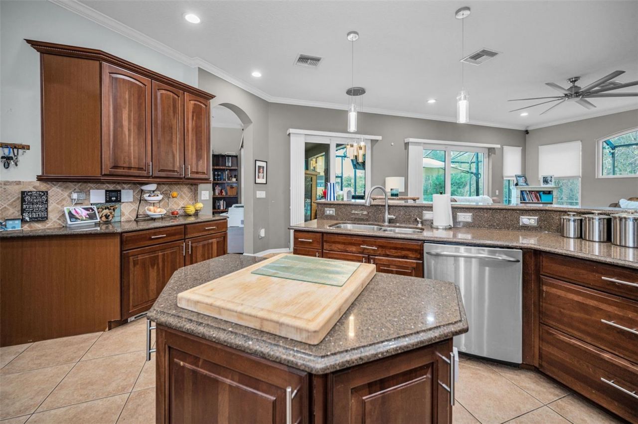 9144 Topneck Street, New Port Richey, FL 34654 Photo