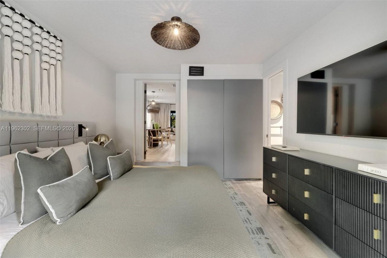 3301 Frow Avenue, Coconut Grove, FL 33133 Photo