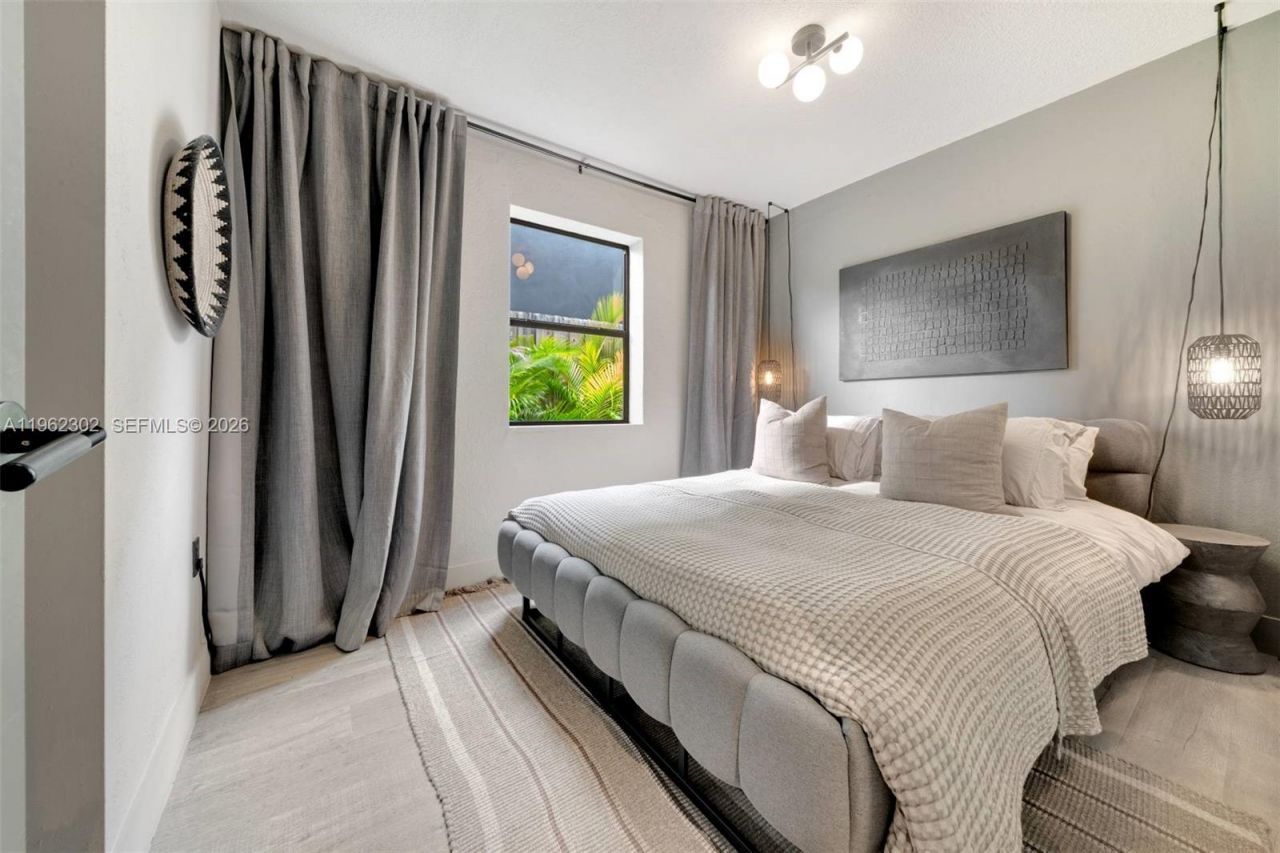 3301 Frow Avenue, Coconut Grove, FL 33133 Photo