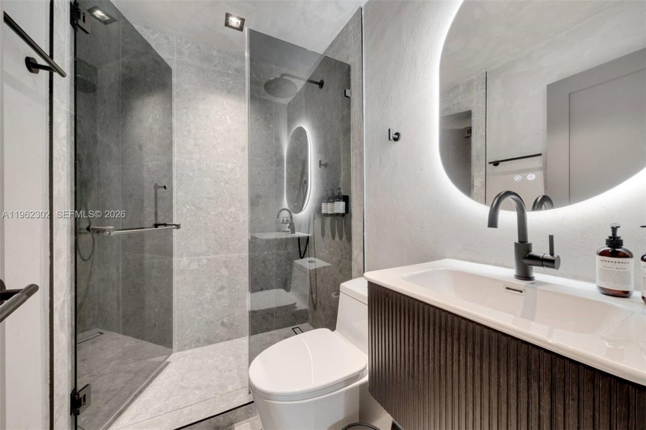 3301 Frow Avenue, Coconut Grove, FL 33133 Photo