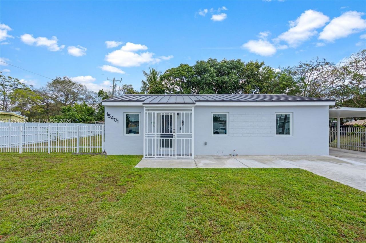 15401 NW 28th Ct, Miami Gardens, FL 33054 Photo