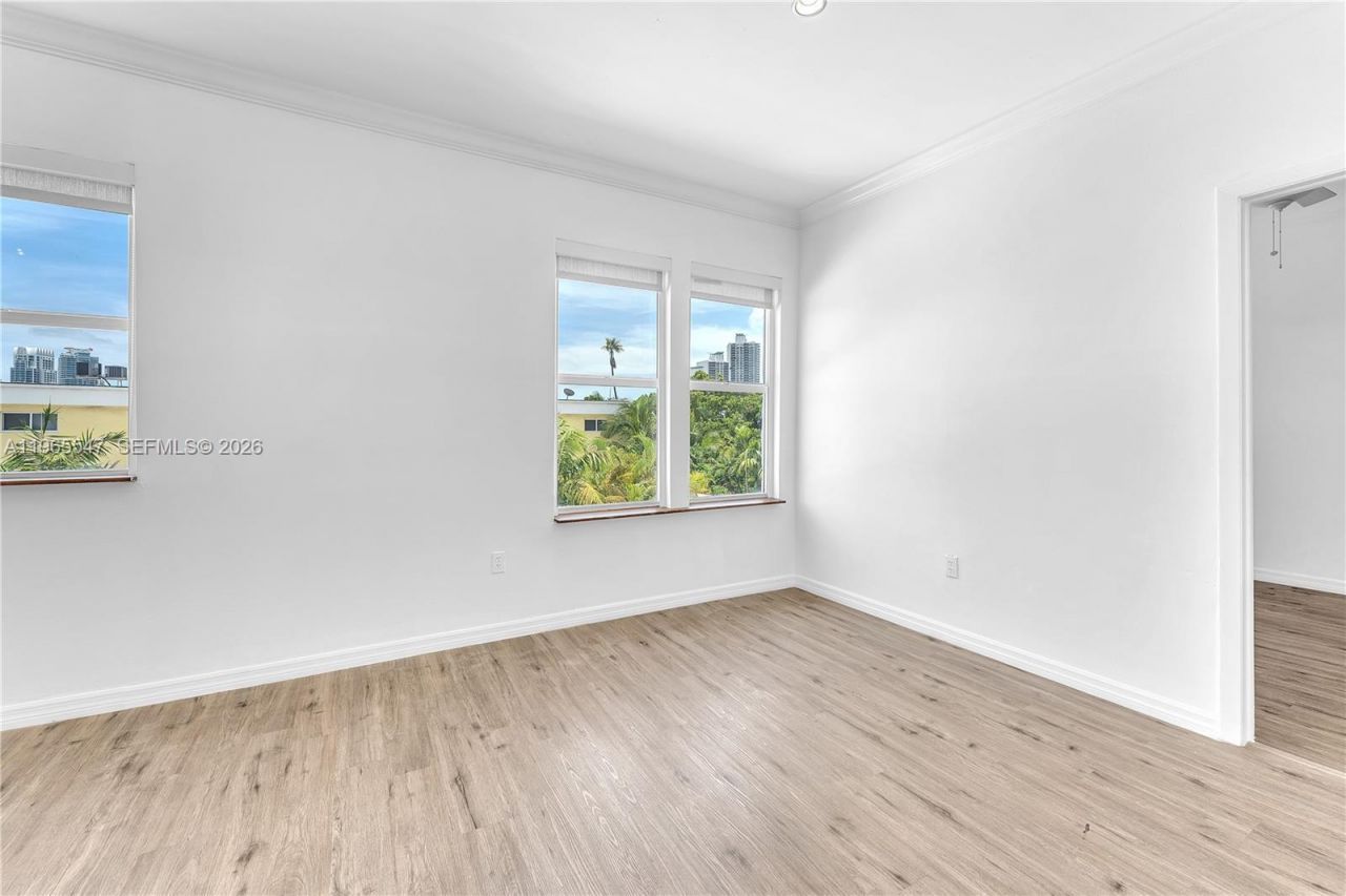 737 Jefferson Ave , Unit 305, Miami Beach, FL 33139 Photo